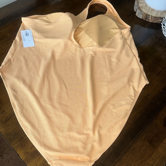 Pucker One-Shoulder One-Piece Swimsuit for Women - Picture 11 of 14